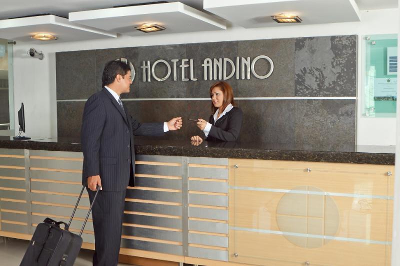 Hotel Andino ブカラマンガ エクステリア 写真